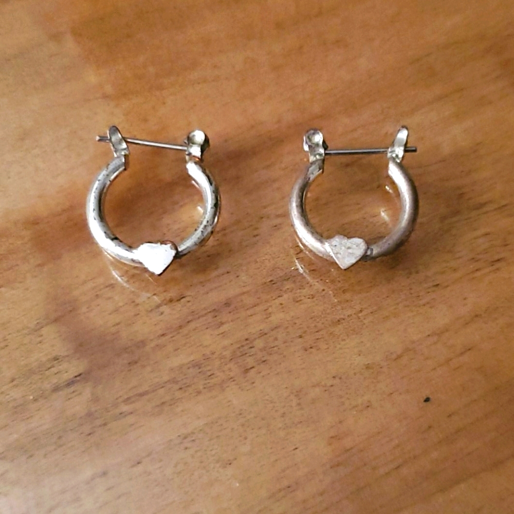 Small heart studs